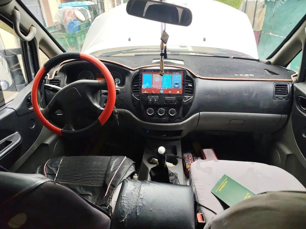 FORTHING Lingzhi 2014 V3 1.5L 7-Seater Comfort Model — миниатюра 9