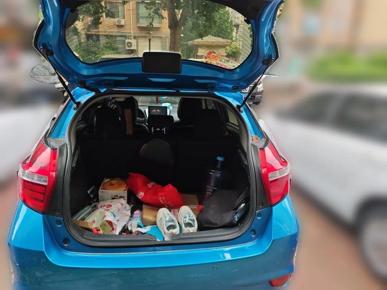 Toyota YARiS L Zhi Xuan 2016 Revised 1.5E CVT Charming Edition — миниатюра 19