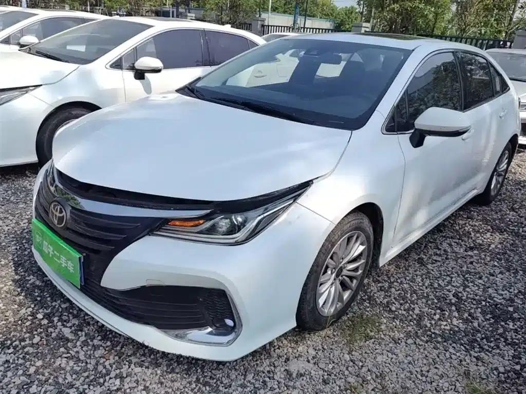 2022 Toyota Avalon 2.0L Elite Edition — миниатюра 1
