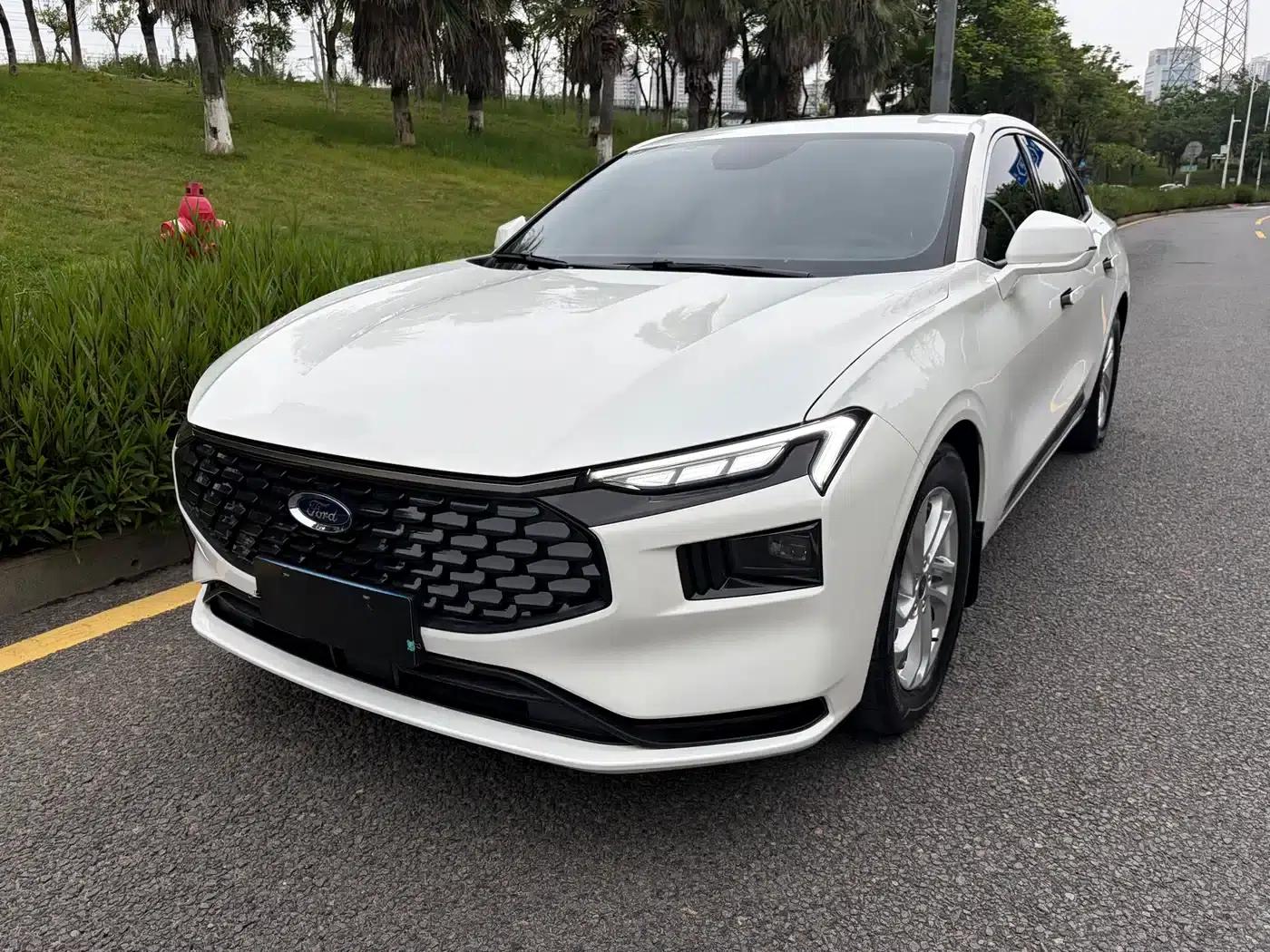 2023 Ford Mondeo EcoBoost 180 Comfortline — миниатюра 1