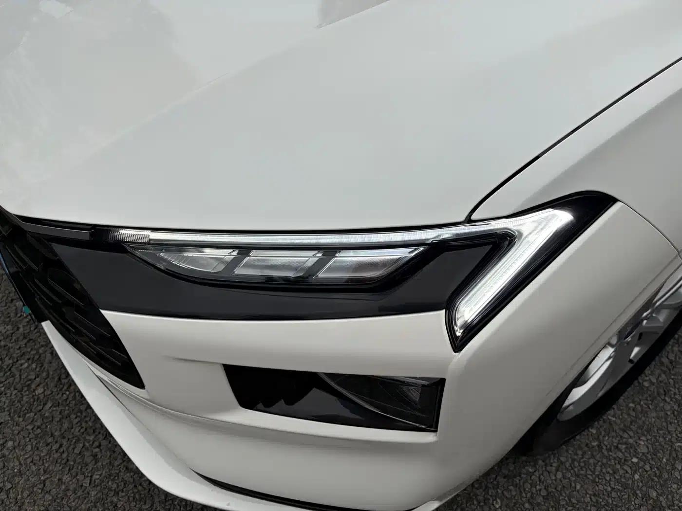 2023 Ford Mondeo EcoBoost 180 Comfortline — миниатюра 3
