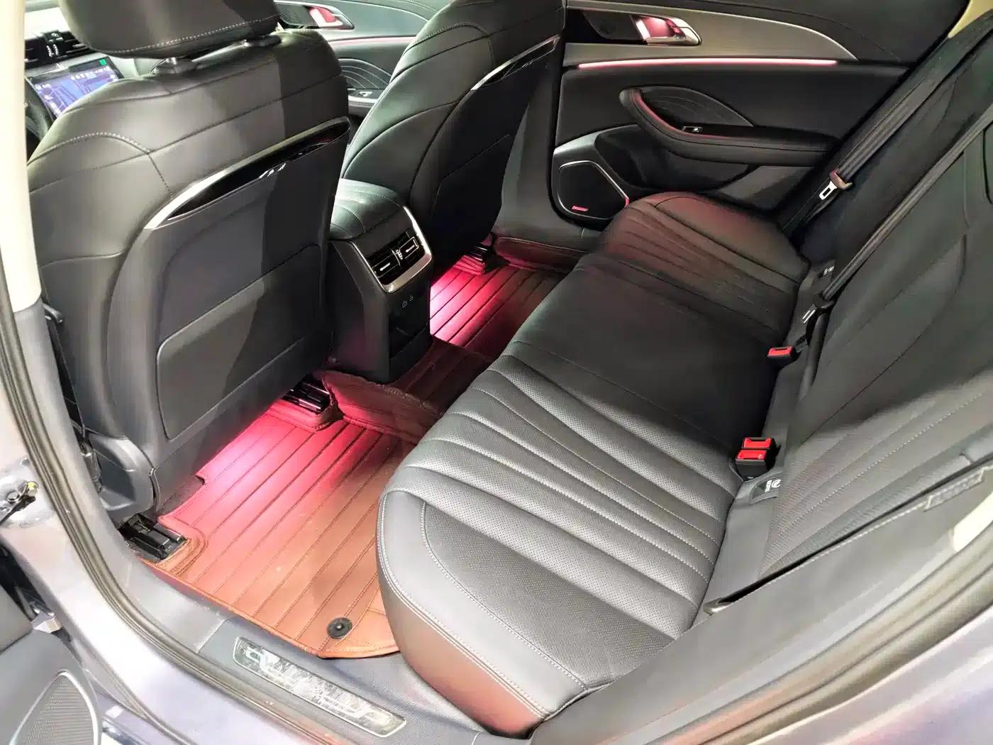 Hongqi H5 2023 2.0T Automatic Intelligent Flagship Edition — миниатюра 6