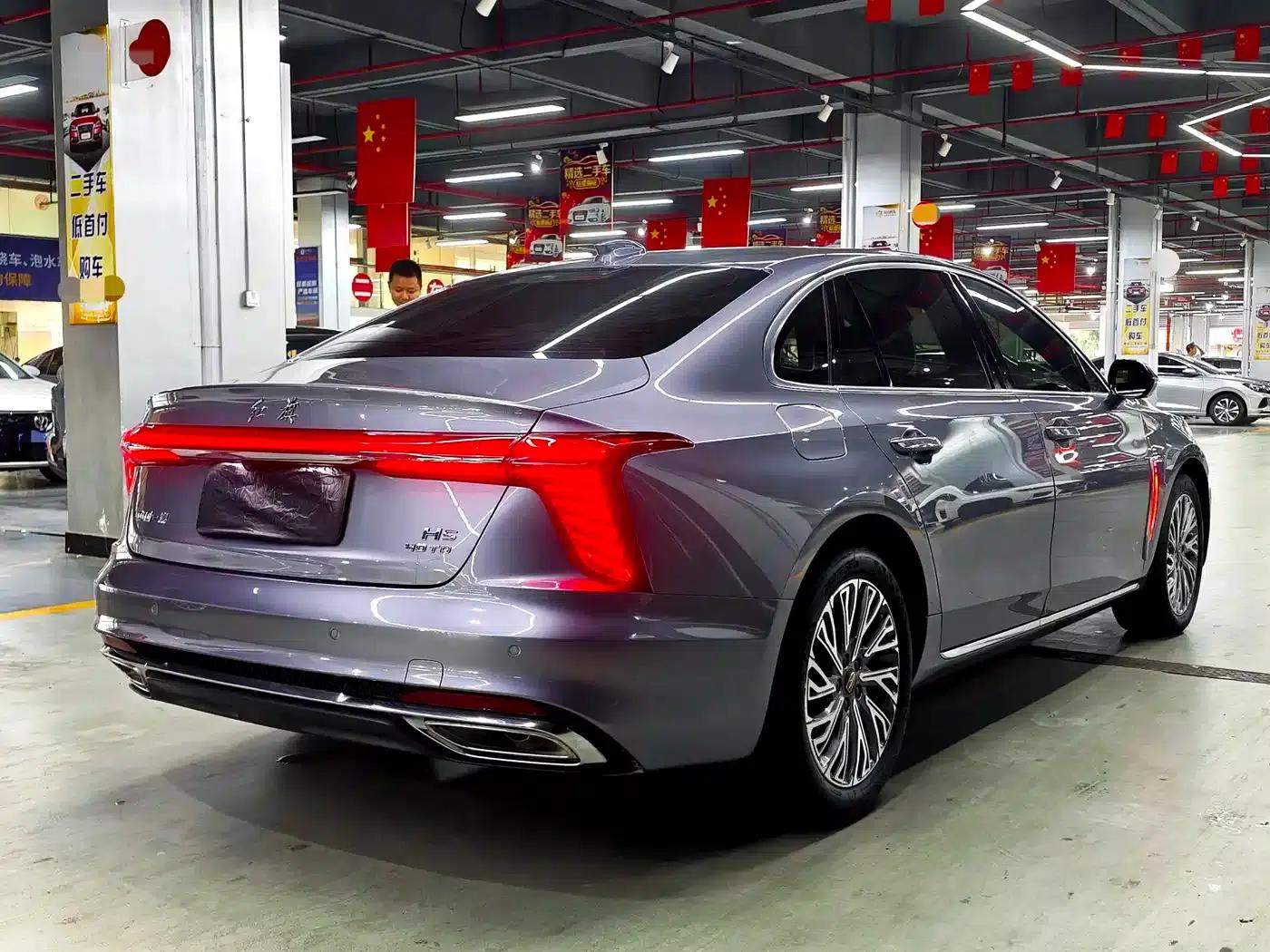 Hongqi H5 2023 2.0T Automatic Intelligent Flagship Edition — миниатюра 8