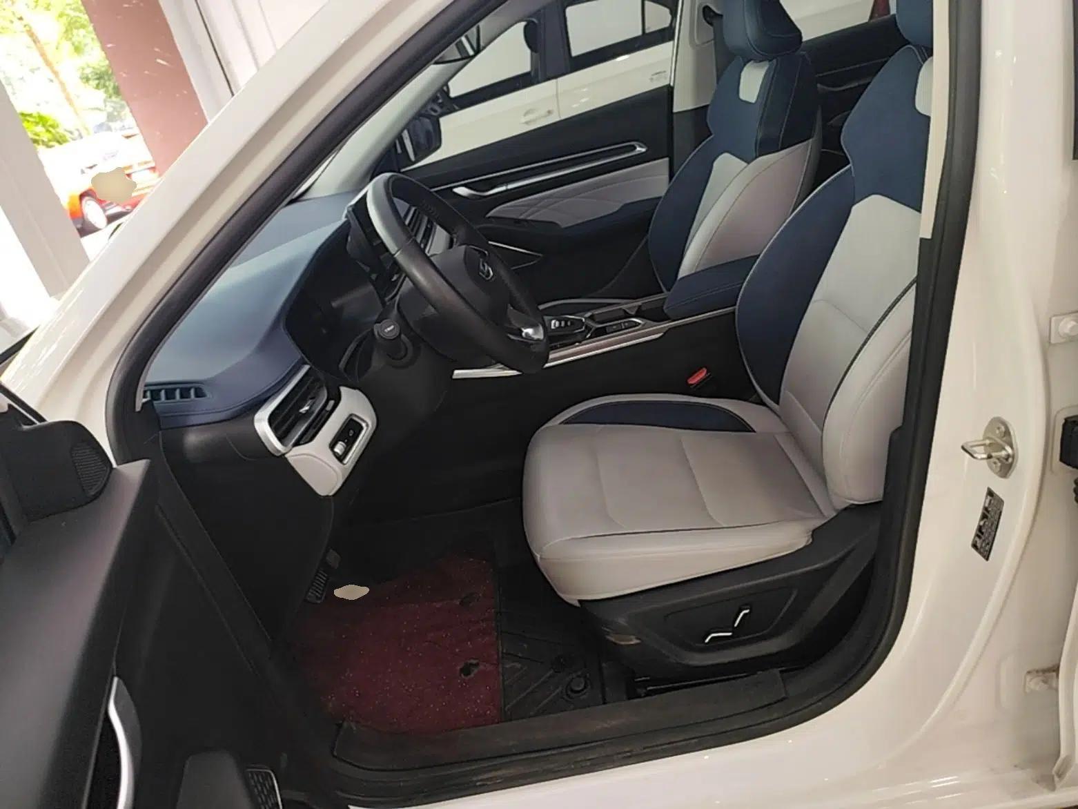 Geely Auto Emgrand 2022 4th Generation 1.5L CVT Flagship Model — миниатюра 17