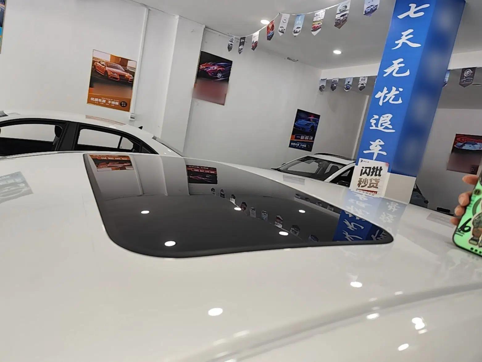 Geely Auto Emgrand 2022 4th Generation 1.5L CVT Flagship Model — миниатюра 7