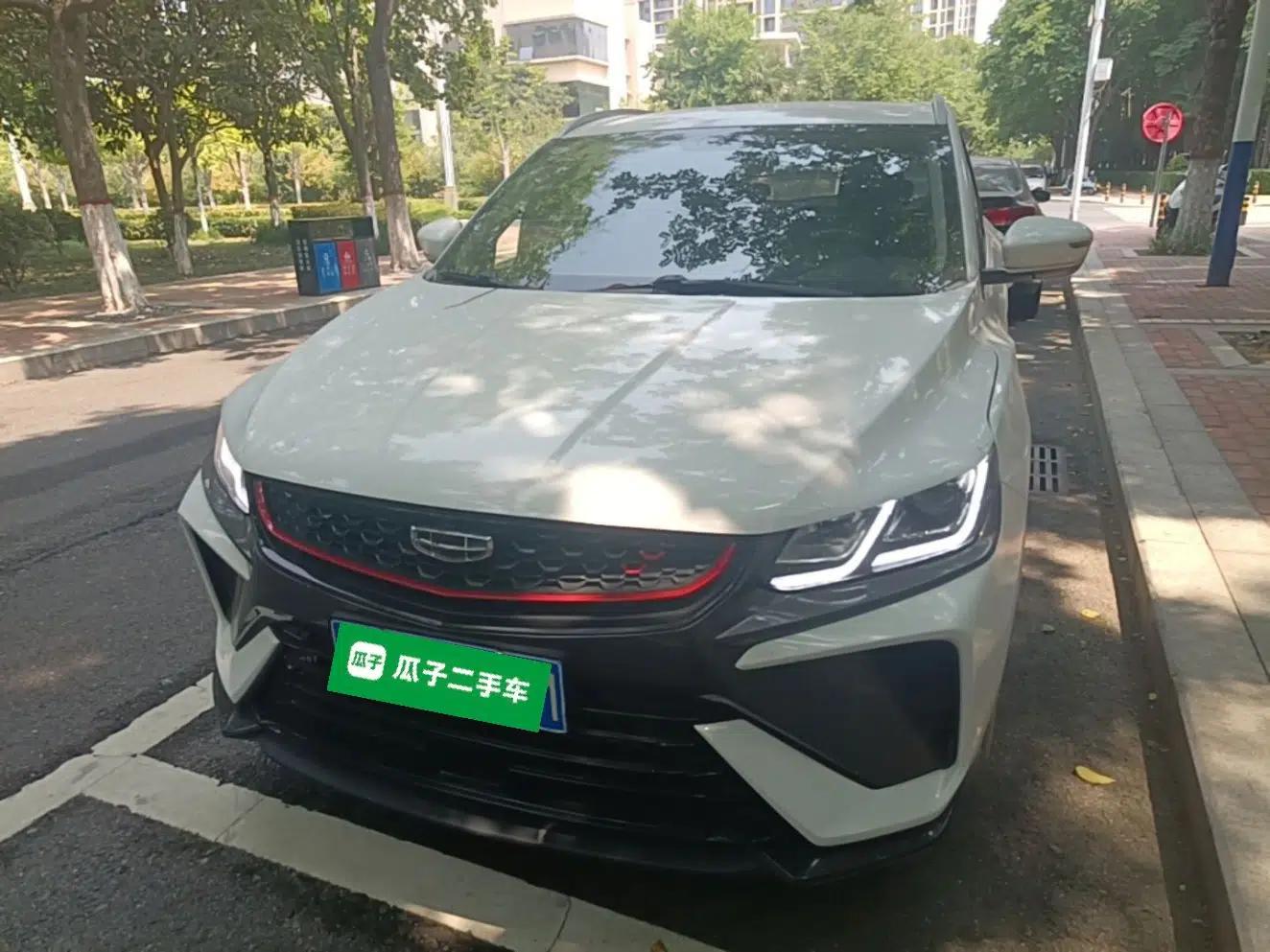 Geely Auto Coolray 2021 1.4T Manual Gold Edition — миниатюра 2