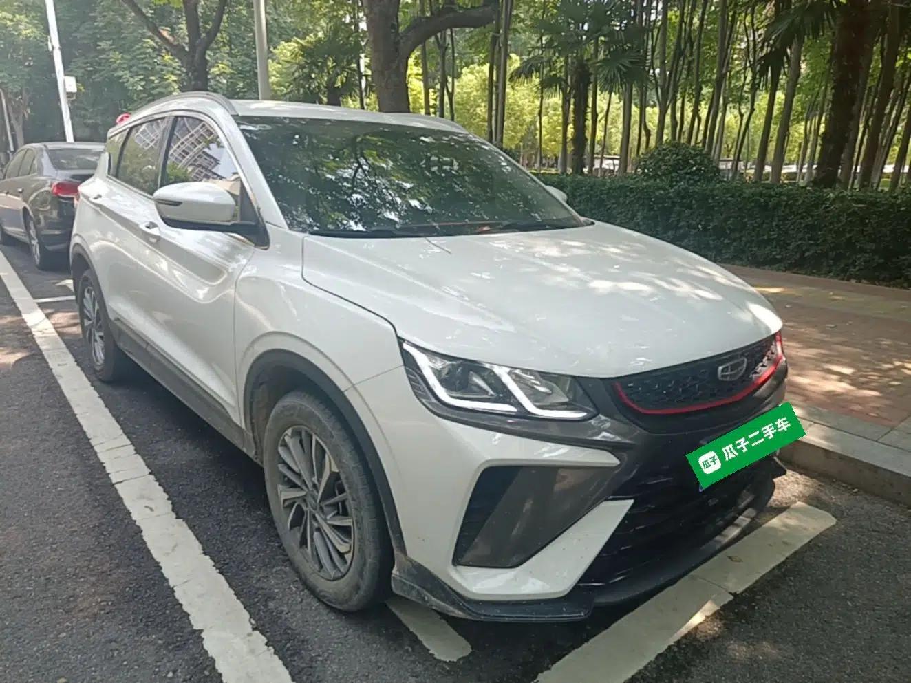 Geely Auto Coolray 2021 1.4T Manual Gold Edition — миниатюра 3