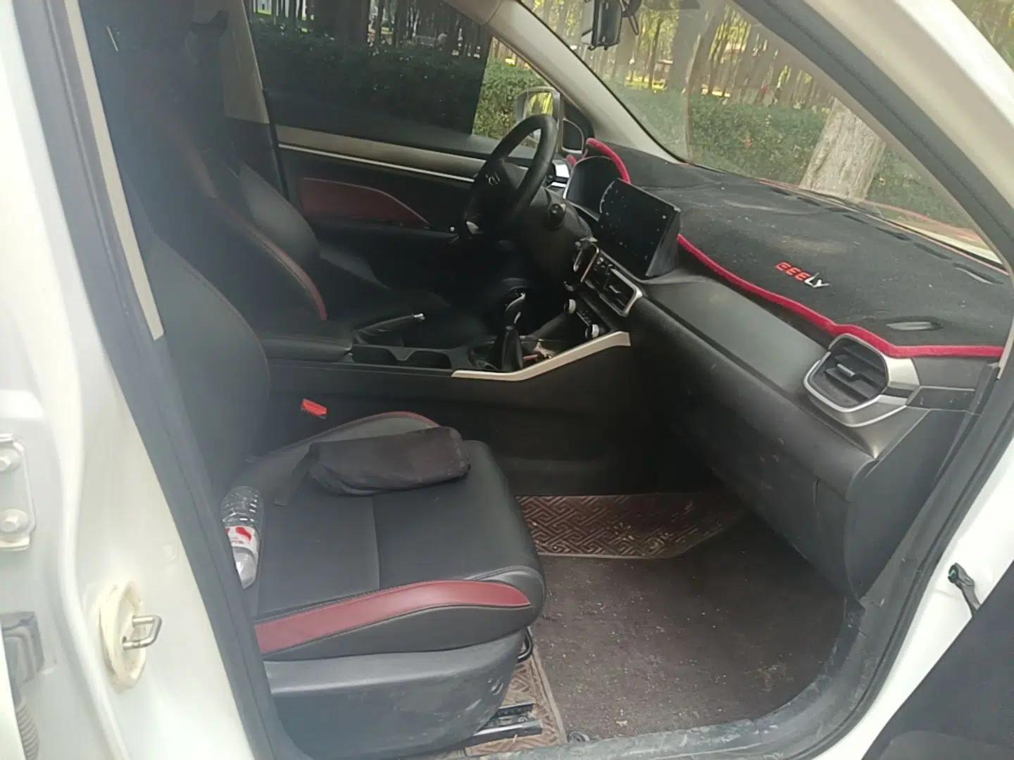 Geely Auto Coolray 2021 1.4T Manual Gold Edition — миниатюра 24
