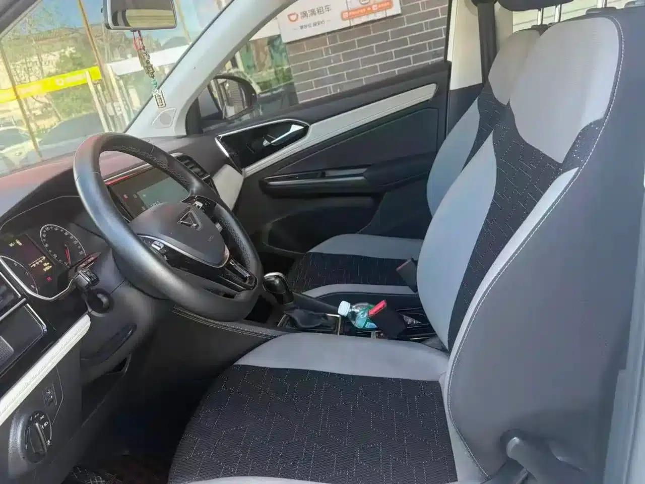 Jetta VS5 2022 280TSI Automatic Entry-Level Model — миниатюра 3