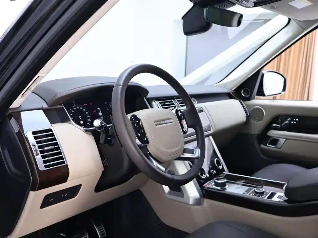 Range Rover 2022 3.0 L6 360PS Legendary Edition — миниатюра 11