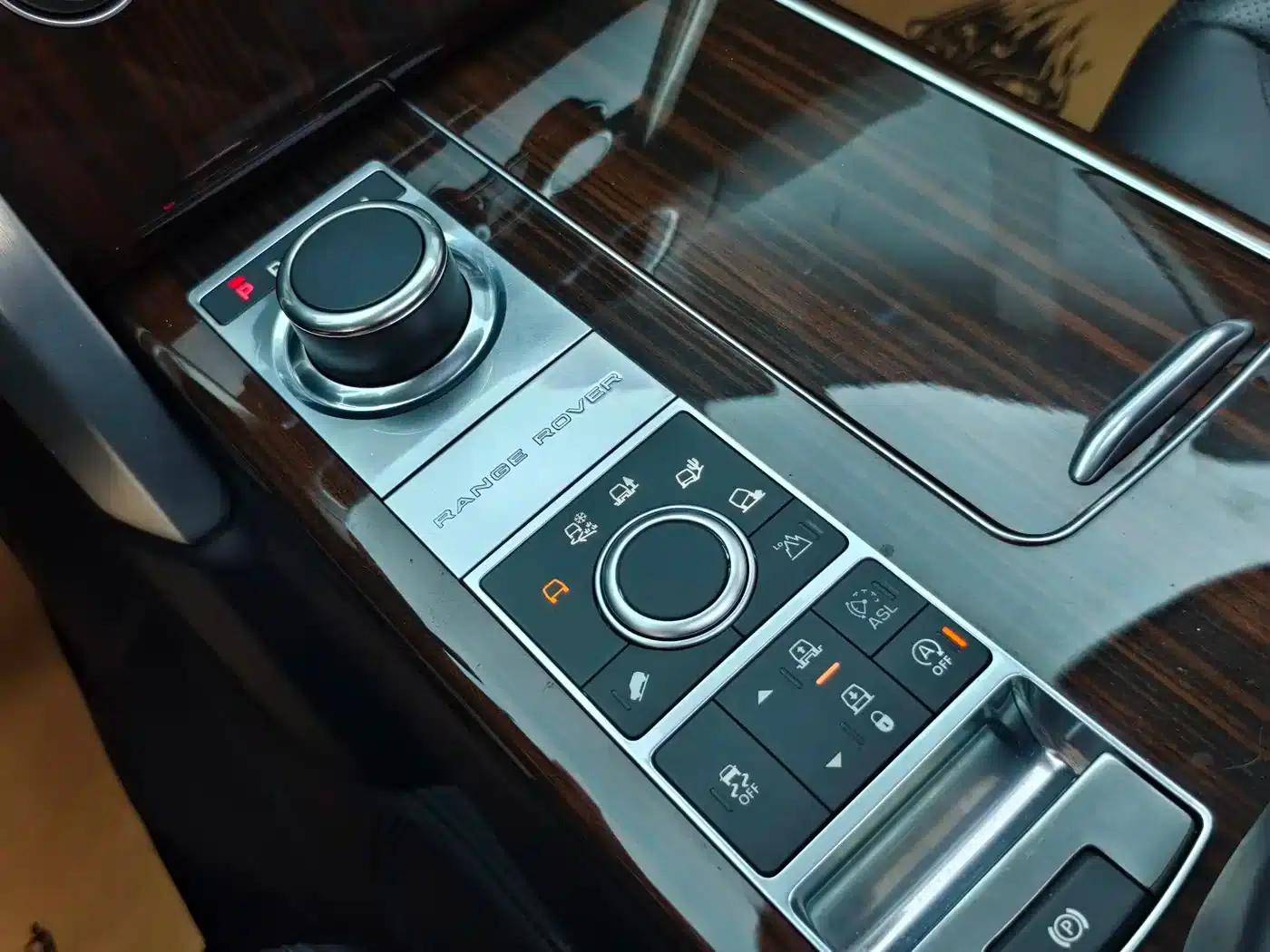 Range Rover 2016 3.0 SC V6 Vogue Extended Edition — миниатюра 14