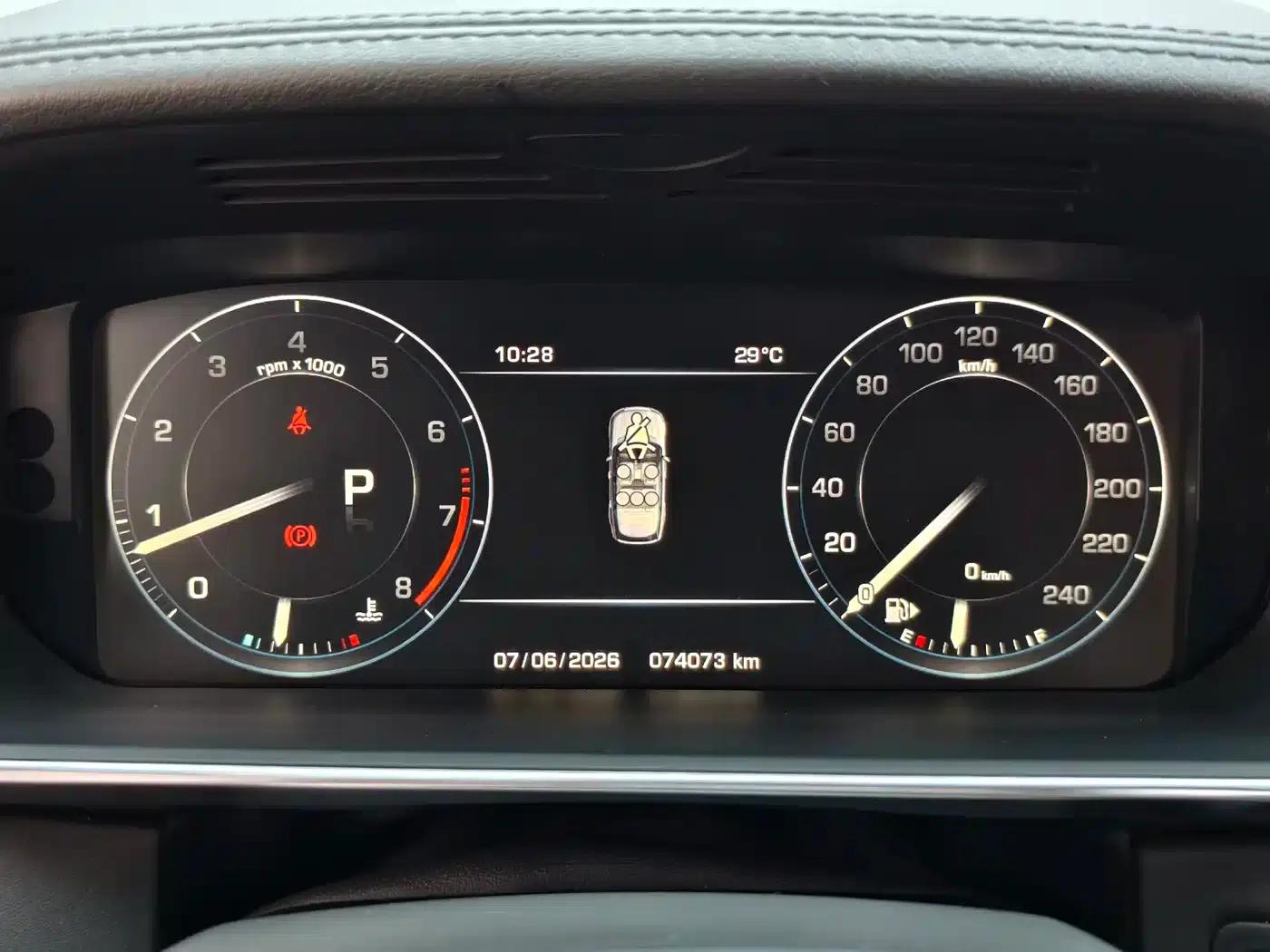 Range Rover 2016 3.0 SC V6 Vogue Extended Edition — миниатюра 16