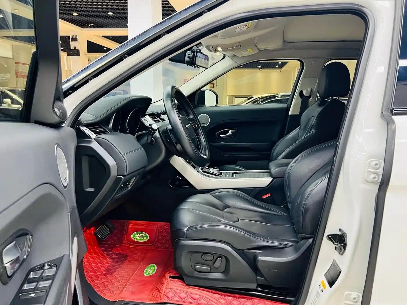 Range Rover Evoque 2015 2.0T 5-Door Smart Edition — миниатюра 6