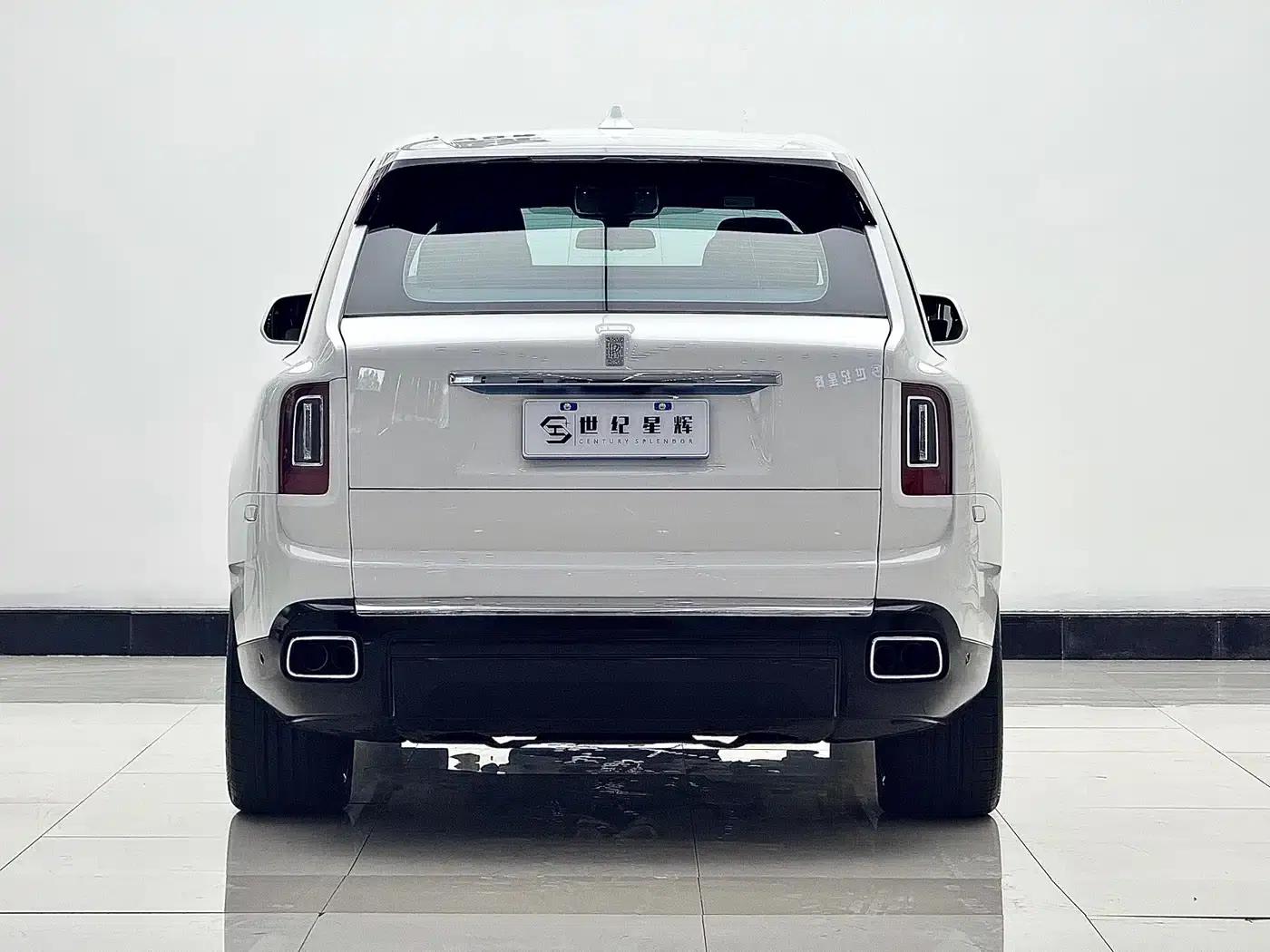 2018 Cullinan, four-seater version — миниатюра 11