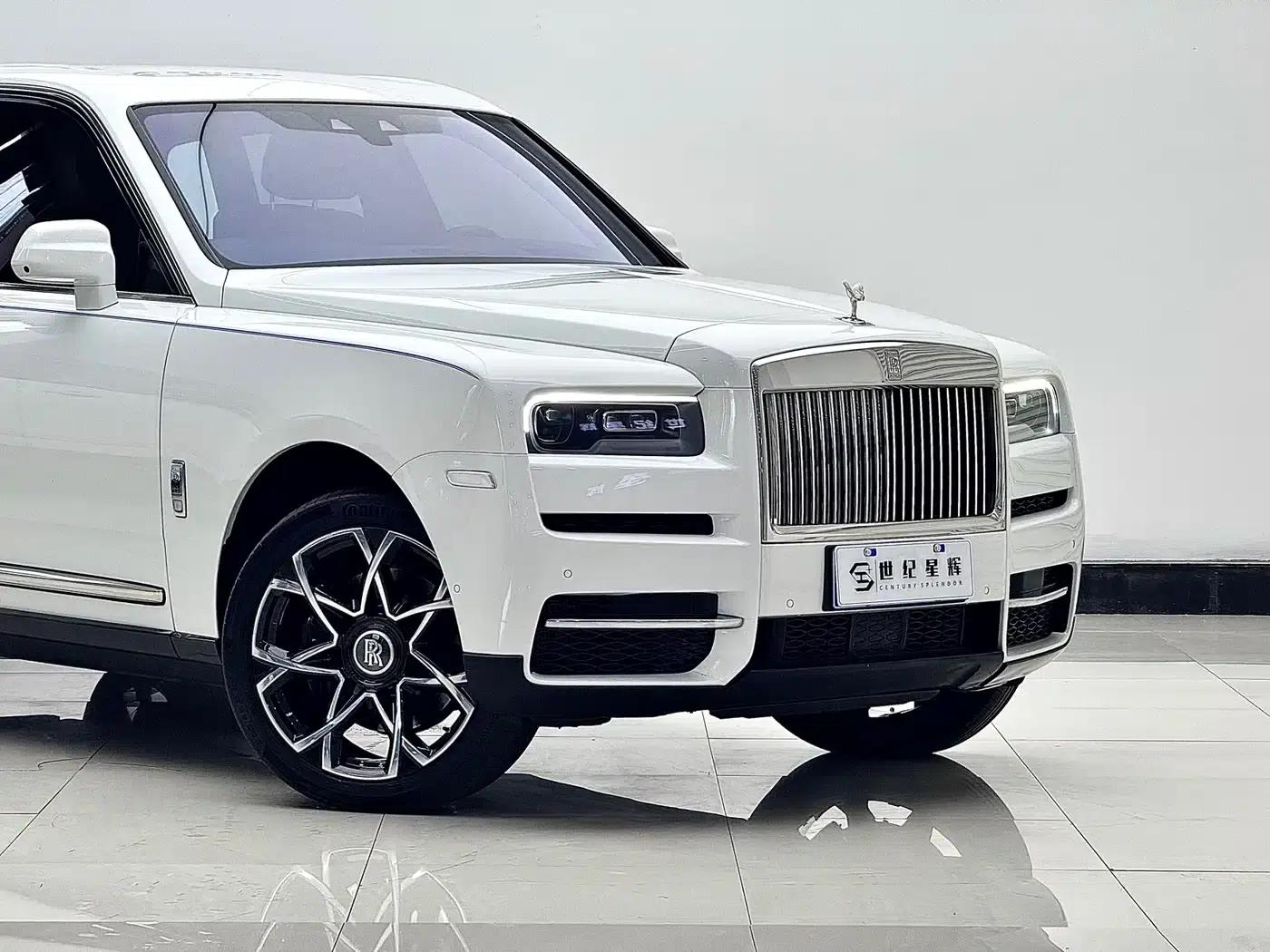 2018 Cullinan, four-seater version — миниатюра 9