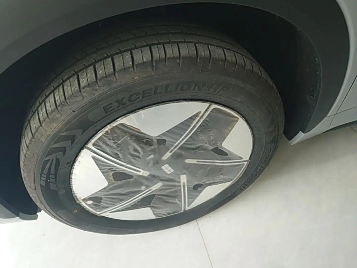 Geely Galaxy E5 2024 440km Exploration Version — миниатюра 10