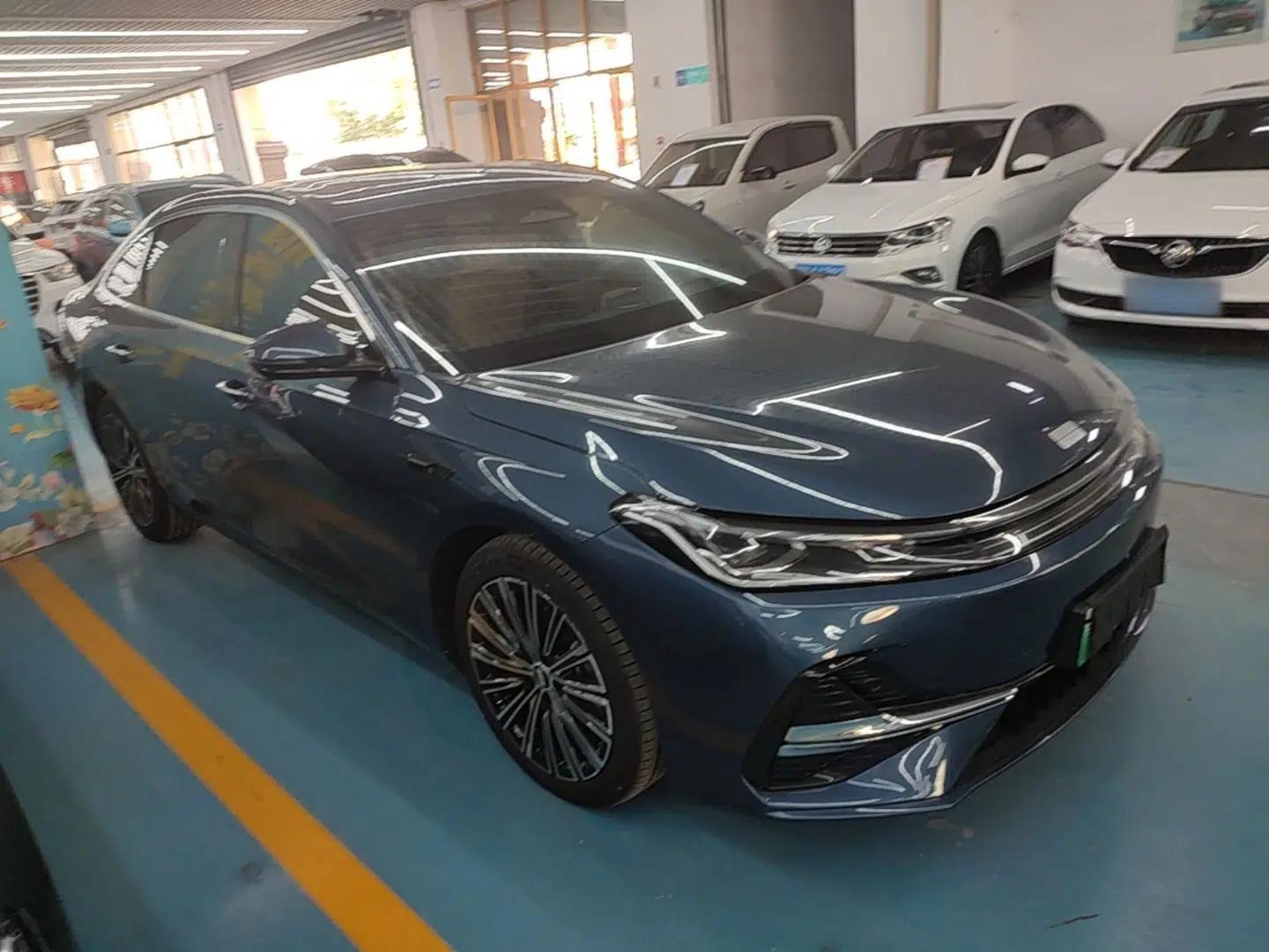 Geely Galaxy A7 2025 Model EM-i 150km Starship Edition — миниатюра 12