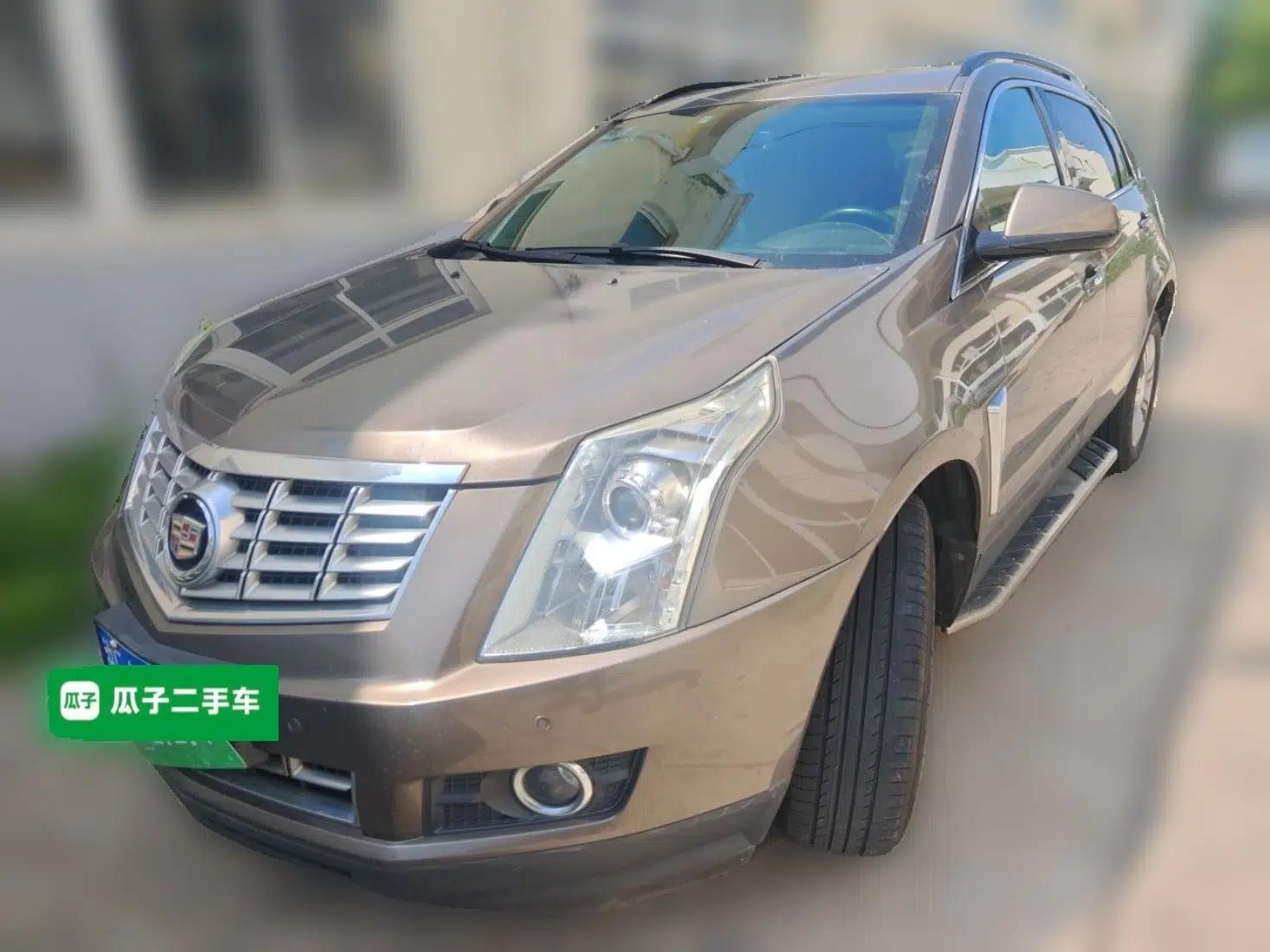 Cadillac SRX 2015 3.0L Comfort Version — миниатюра 1