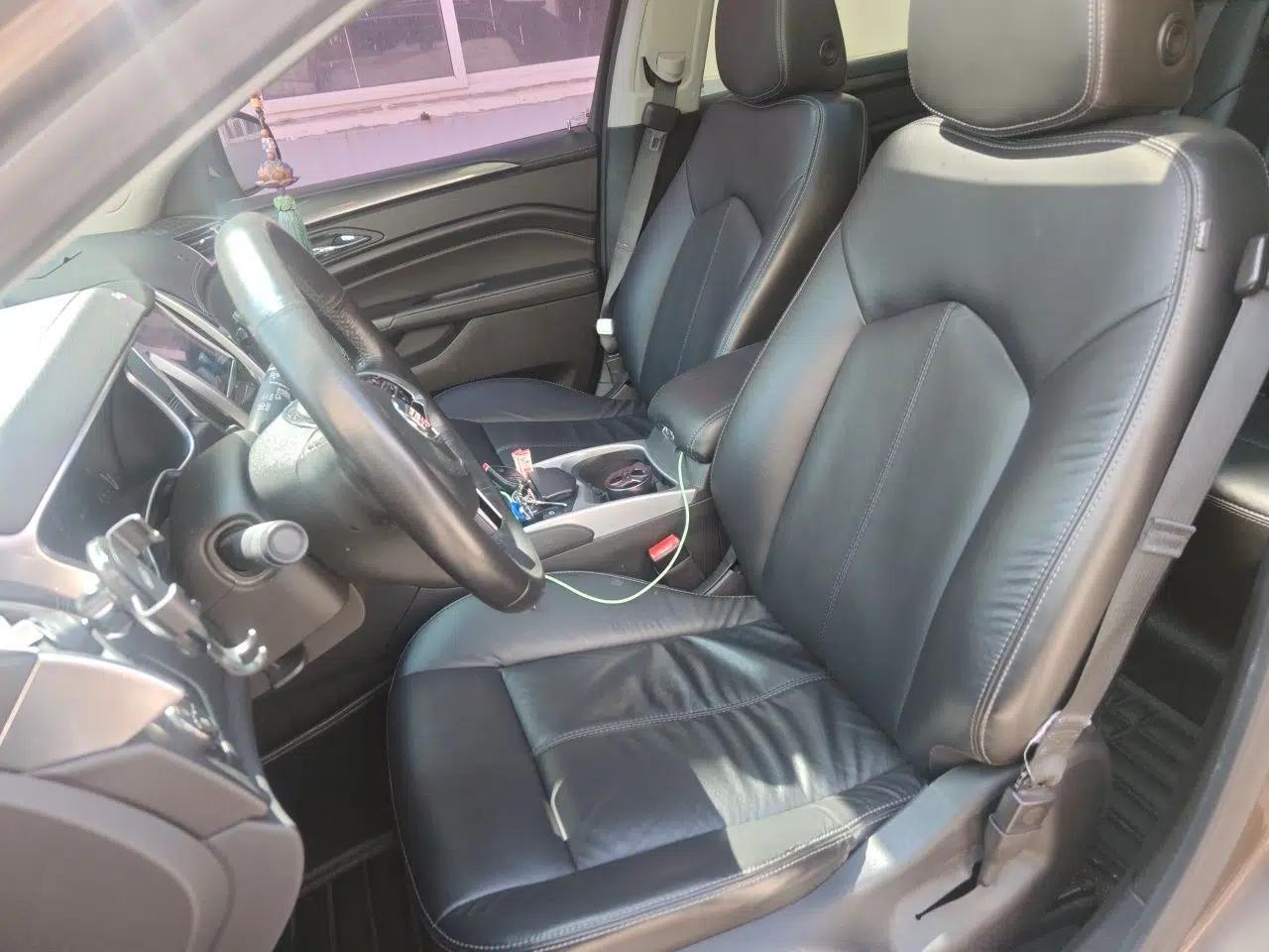 Cadillac SRX 2015 3.0L Comfort Version — миниатюра 15