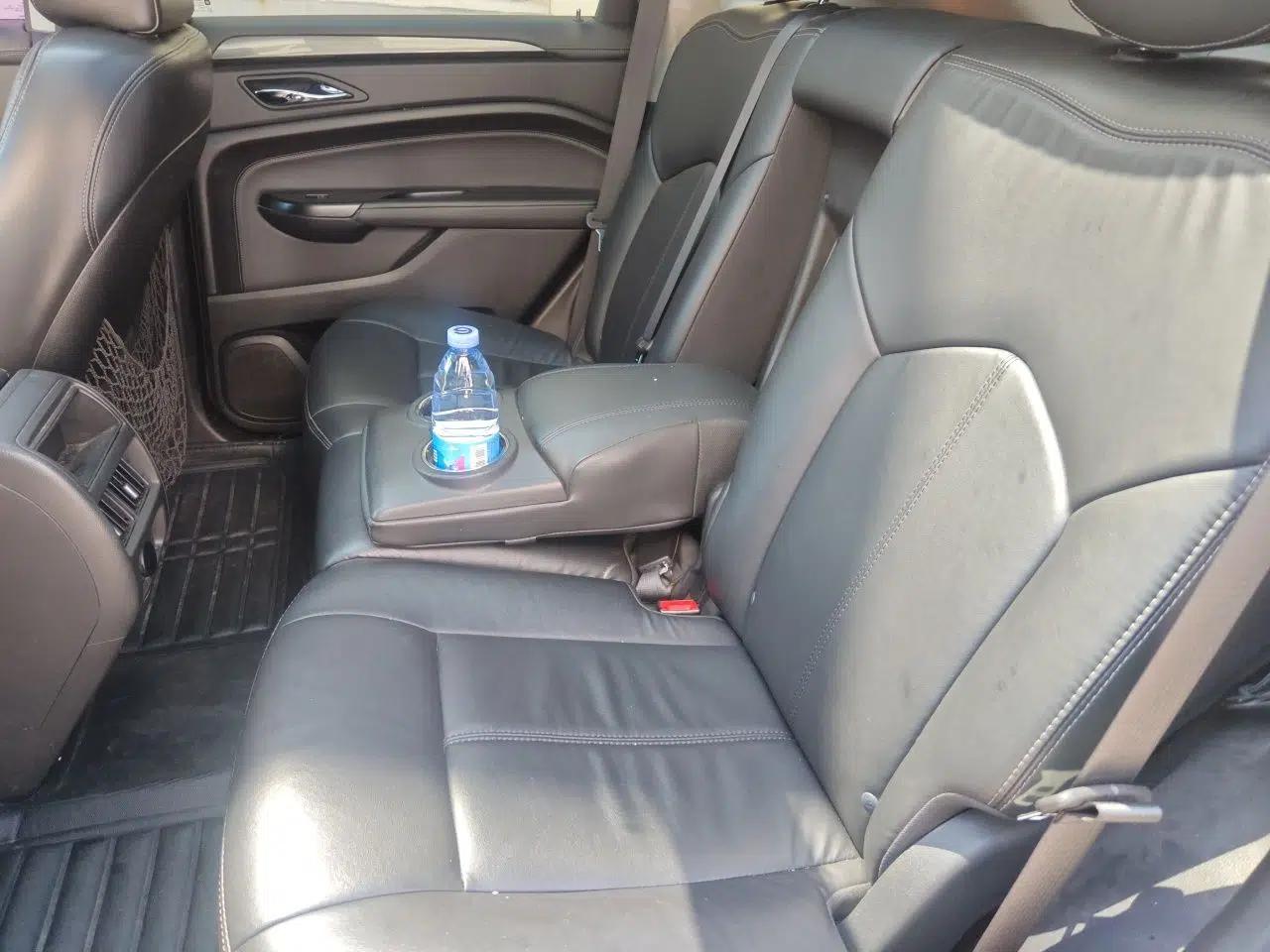 Cadillac SRX 2015 3.0L Comfort Version — миниатюра 17