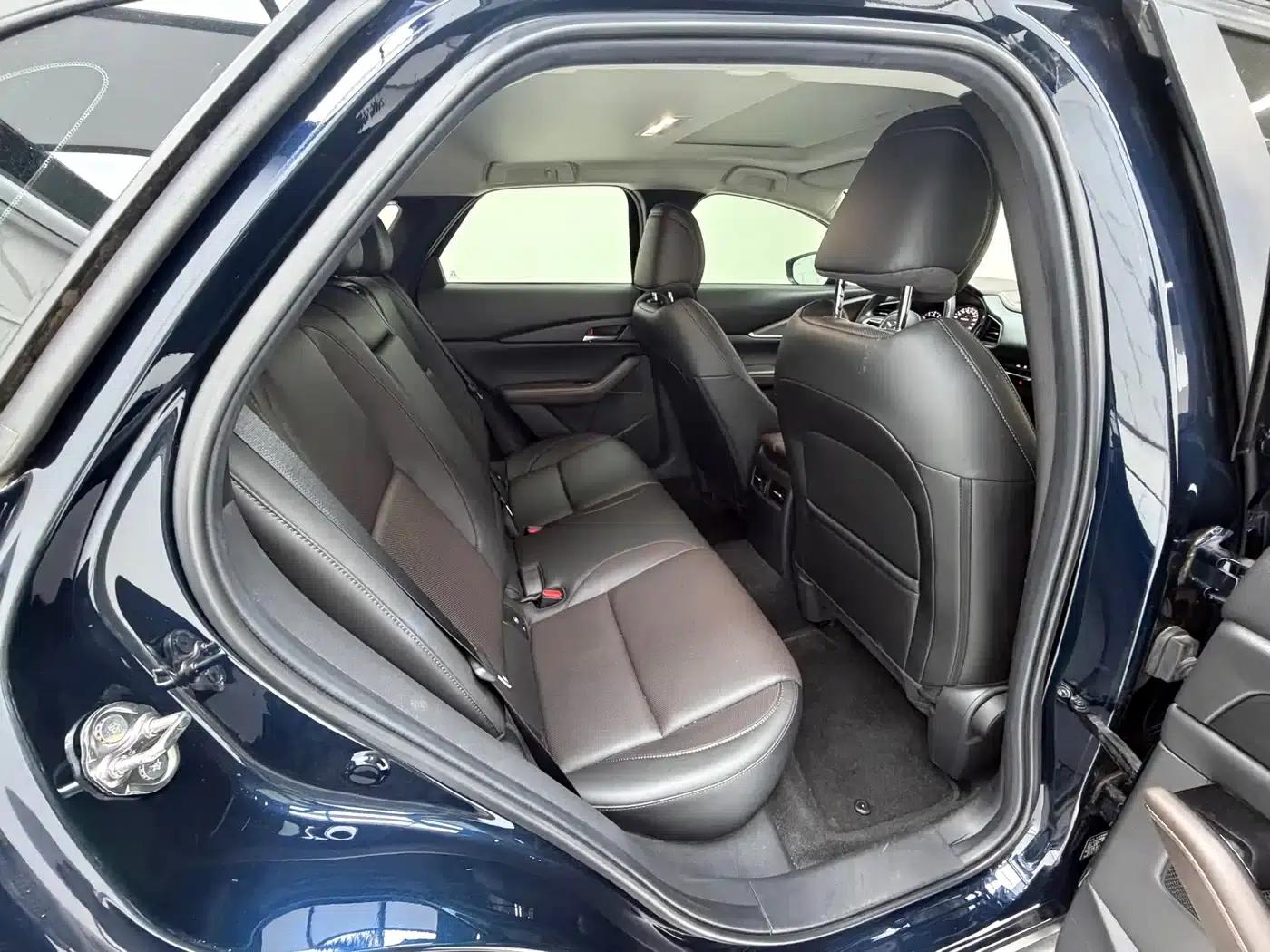 Mazda CX-30 2021 2.0L Automatic Premium Edition — миниатюра 18