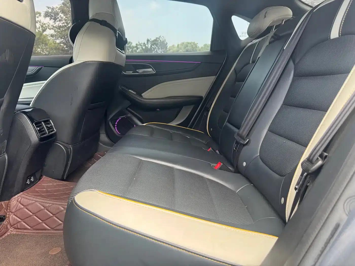 MG6 2021 Pro 1.5T Automatic Trophy Luxury Edition — миниатюра 10