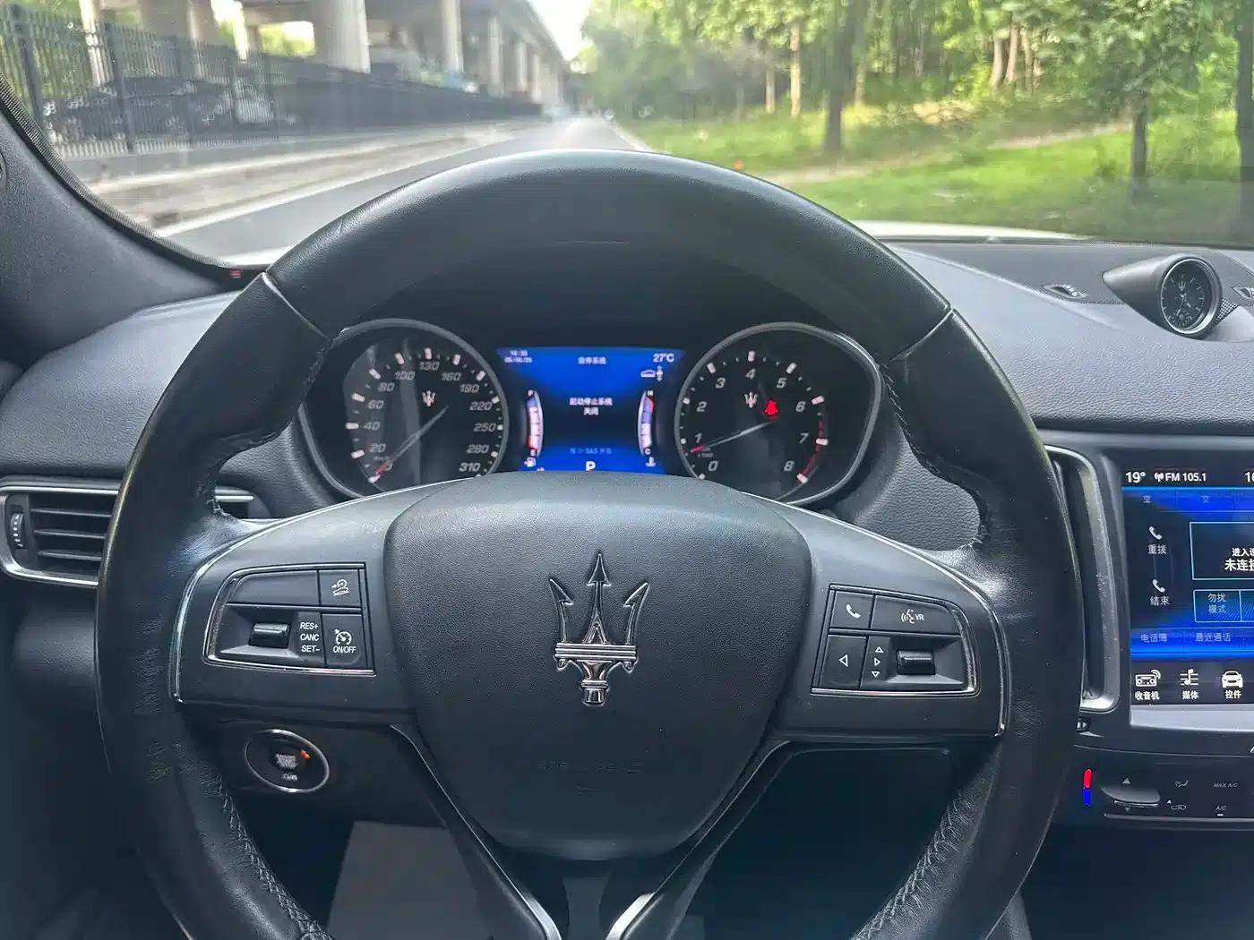 2018 Levante 3.0T Classic Edition — миниатюра 6