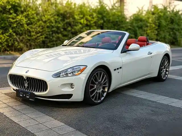2012 GranCabrio 4.7L Sport