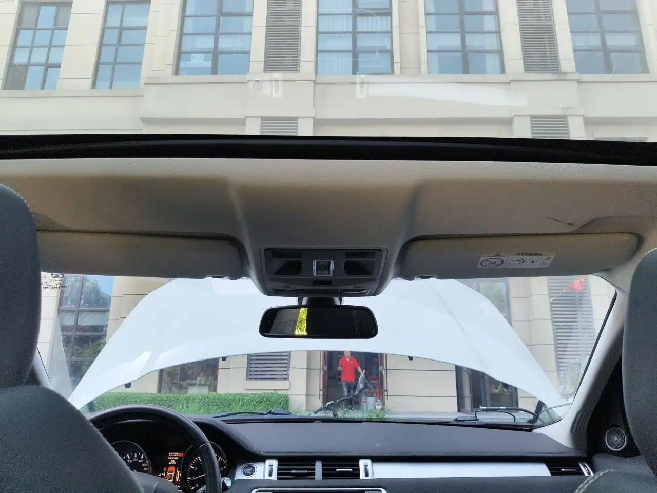 Land Rover Range Evoque — миниатюра 18
