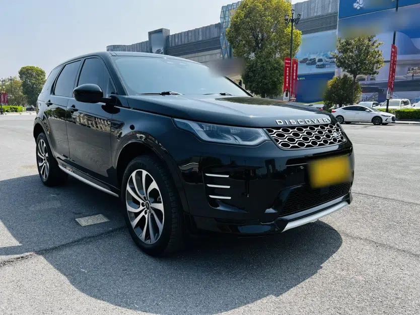Land Rover Discovery Sport 2024 Performance Tech Edition — миниатюра 3