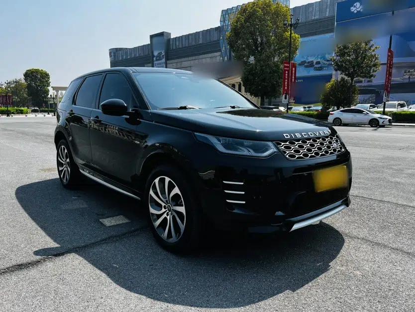 Land Rover Discovery Sport 2024 Performance Tech Edition — миниатюра 4