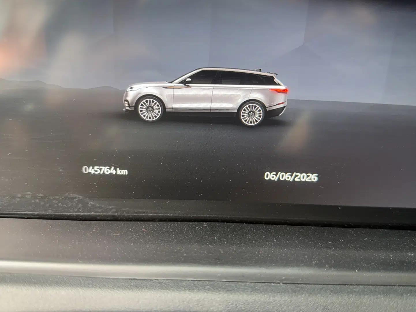 Land Rover Range Velar 2024 Dynamic SE — миниатюра 7