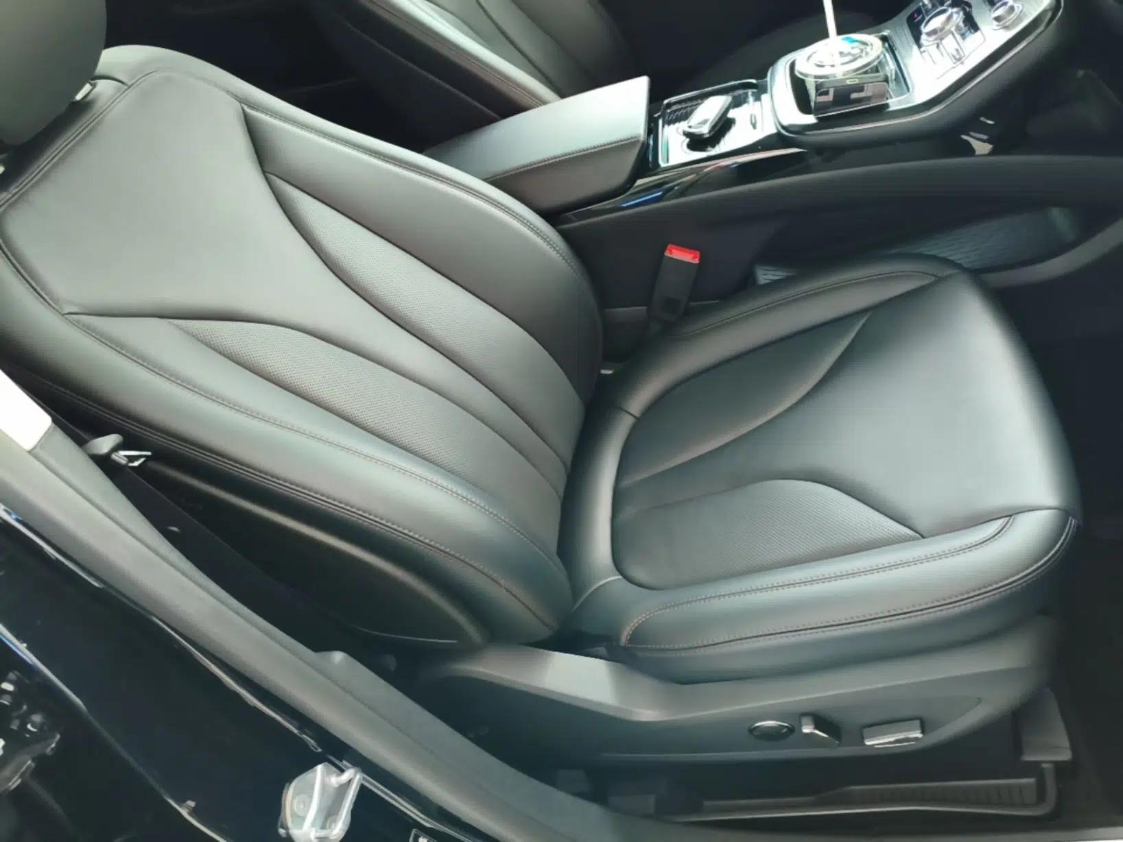 Lincoln Nautilus 2021 2.0T Four-Wheel Drive Luxury Edition — миниатюра 19