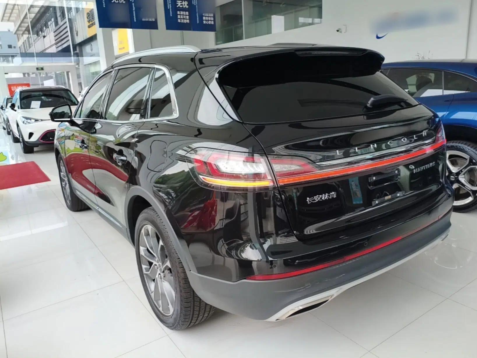 Lincoln Nautilus 2021 2.0T Four-Wheel Drive Luxury Edition — миниатюра 4