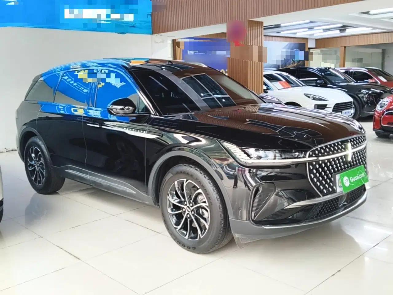 Lincoln Nautilus 2023 2.0T Four-Wheel Drive Luxury Edition — миниатюра 3