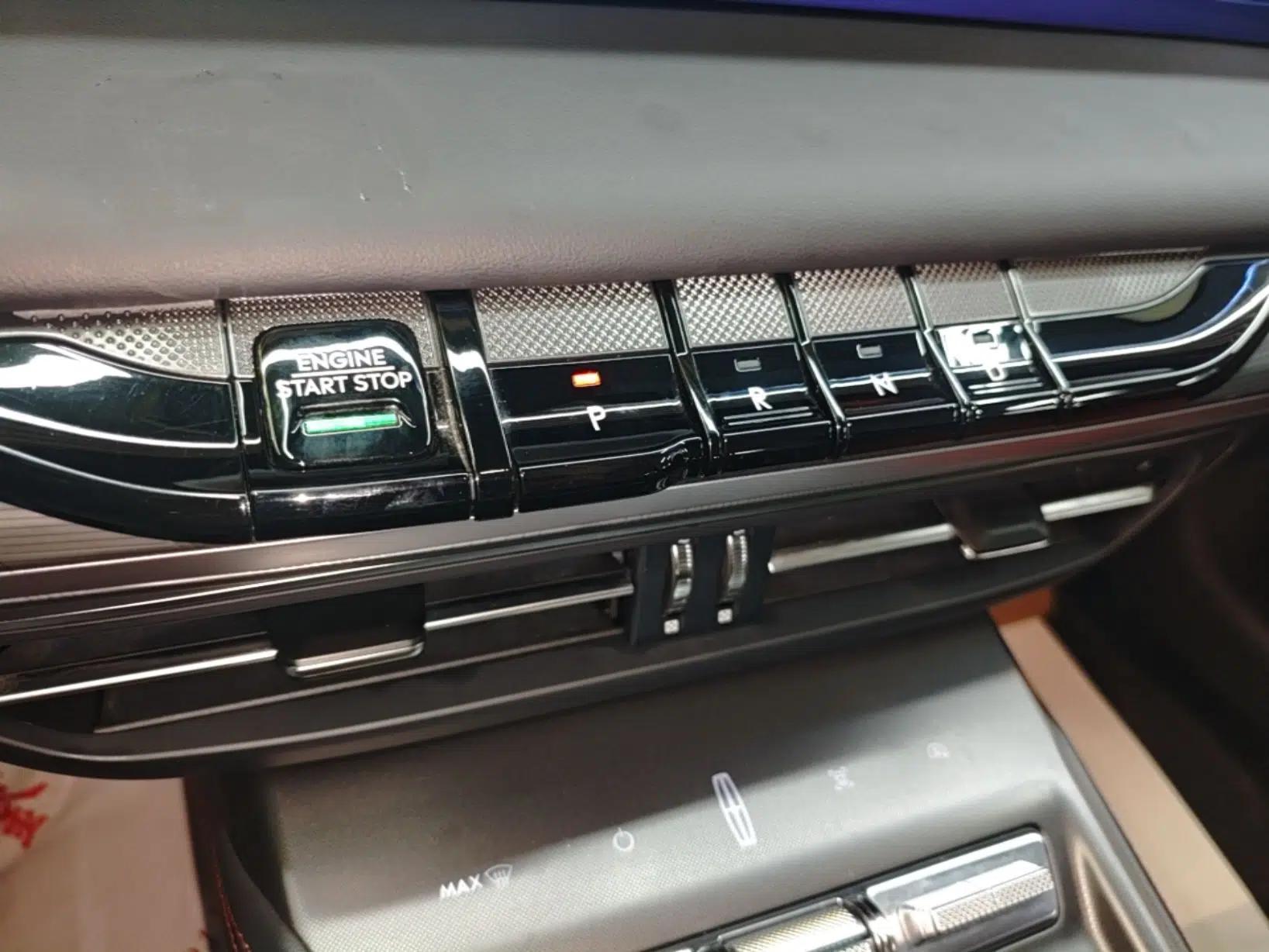 Lincoln Z 2022 iXiang Luxury Edition — миниатюра 22