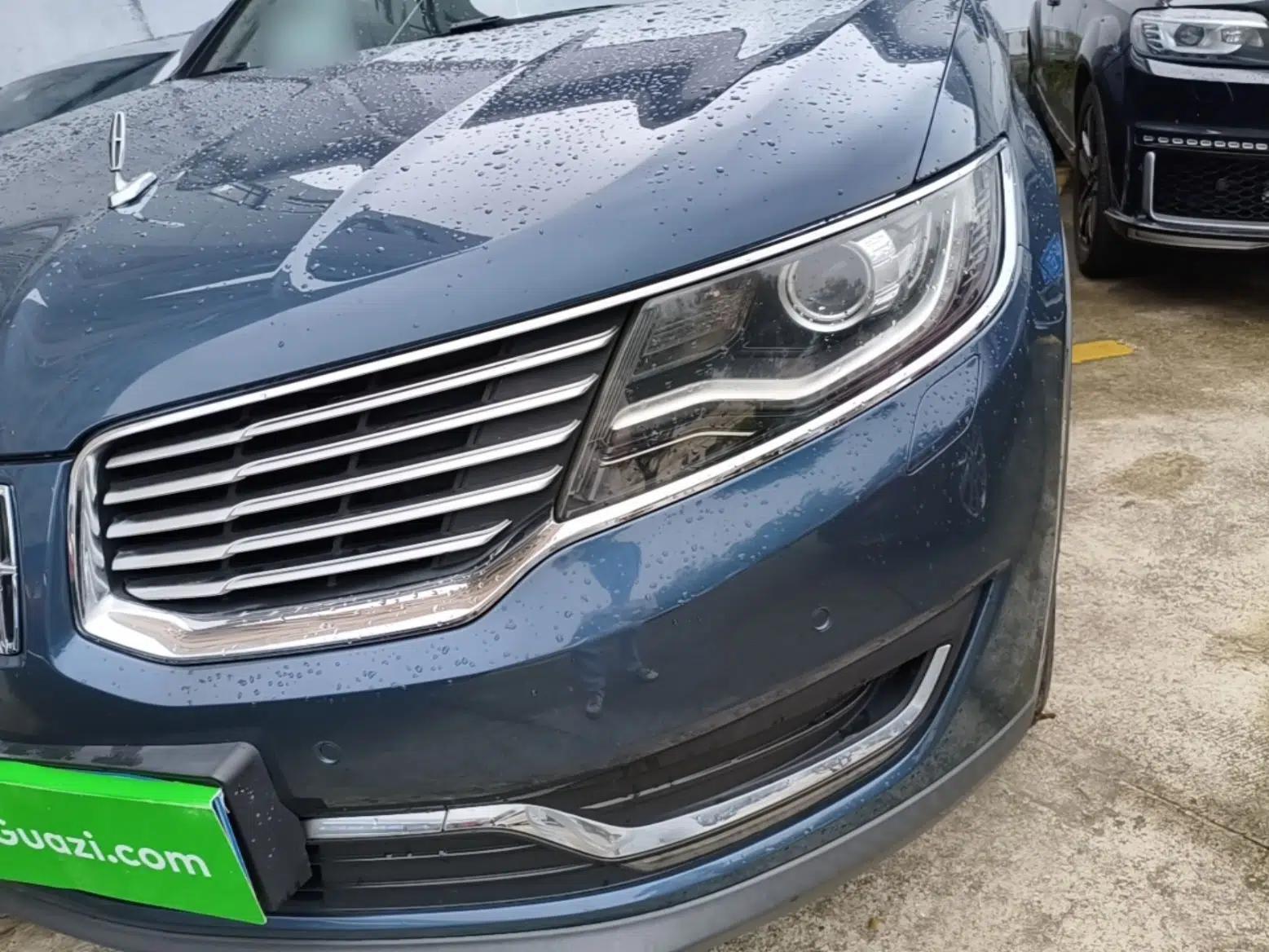 Lincoln MKX 2015 2.0T Two-Wheel Drive Deluxe Edition — миниатюра 8