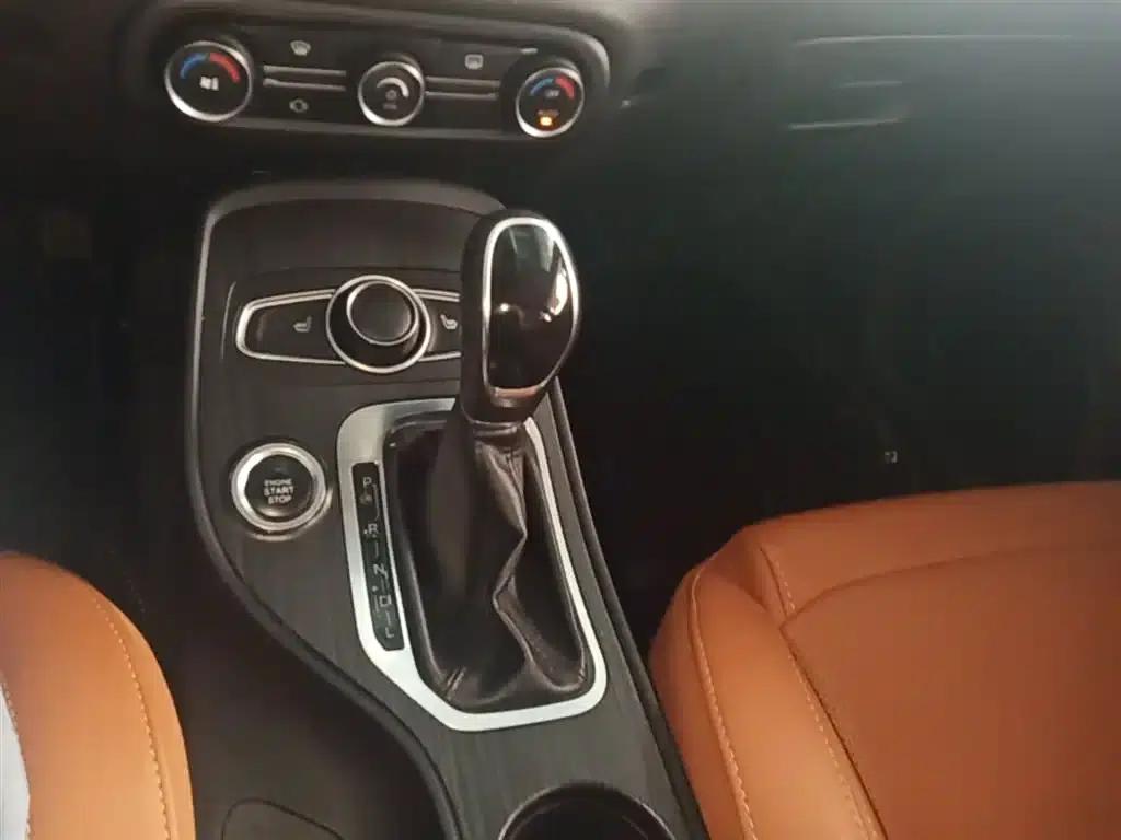 Chery Tiggo 7 2016 2.0L CVT Premium Edition — миниатюра 14