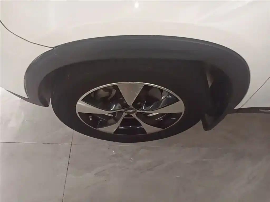 Chery Tiggo 7 2016 2.0L CVT Premium Edition — миниатюра 23