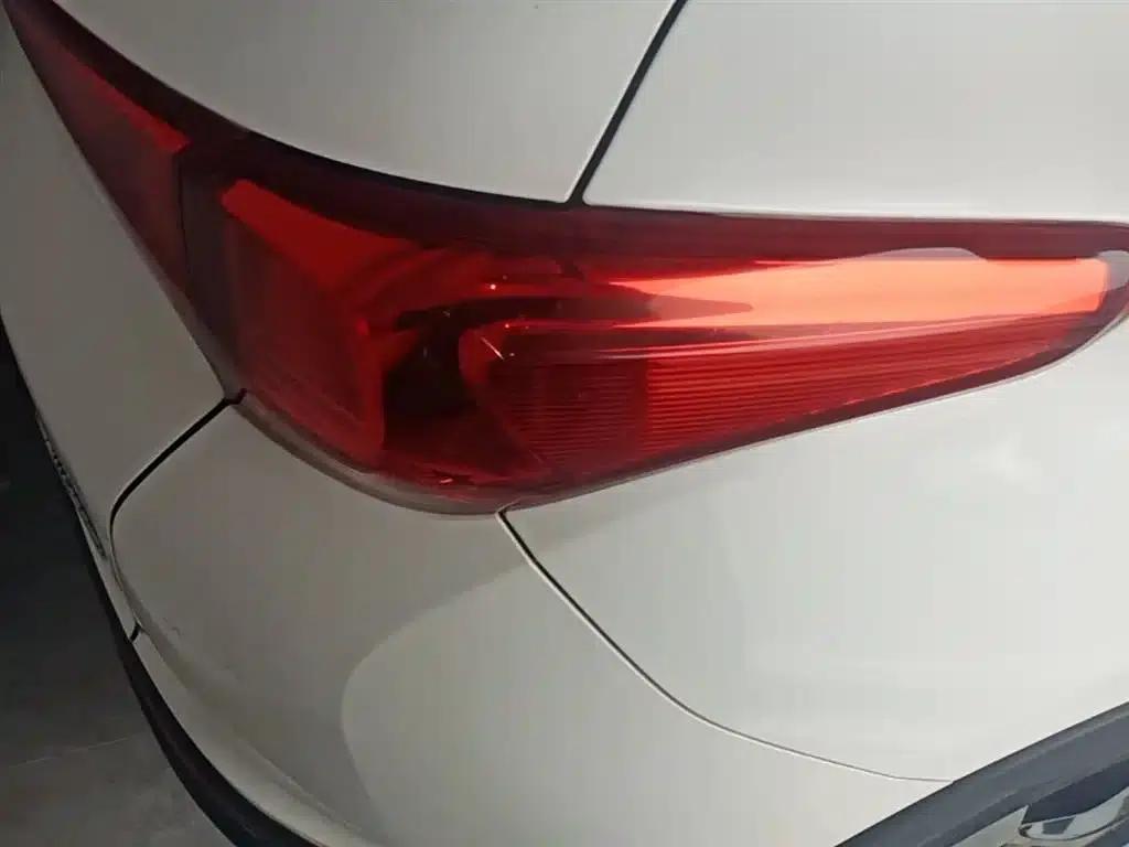 Chery Tiggo 7 2016 2.0L CVT Premium Edition — миниатюра 8