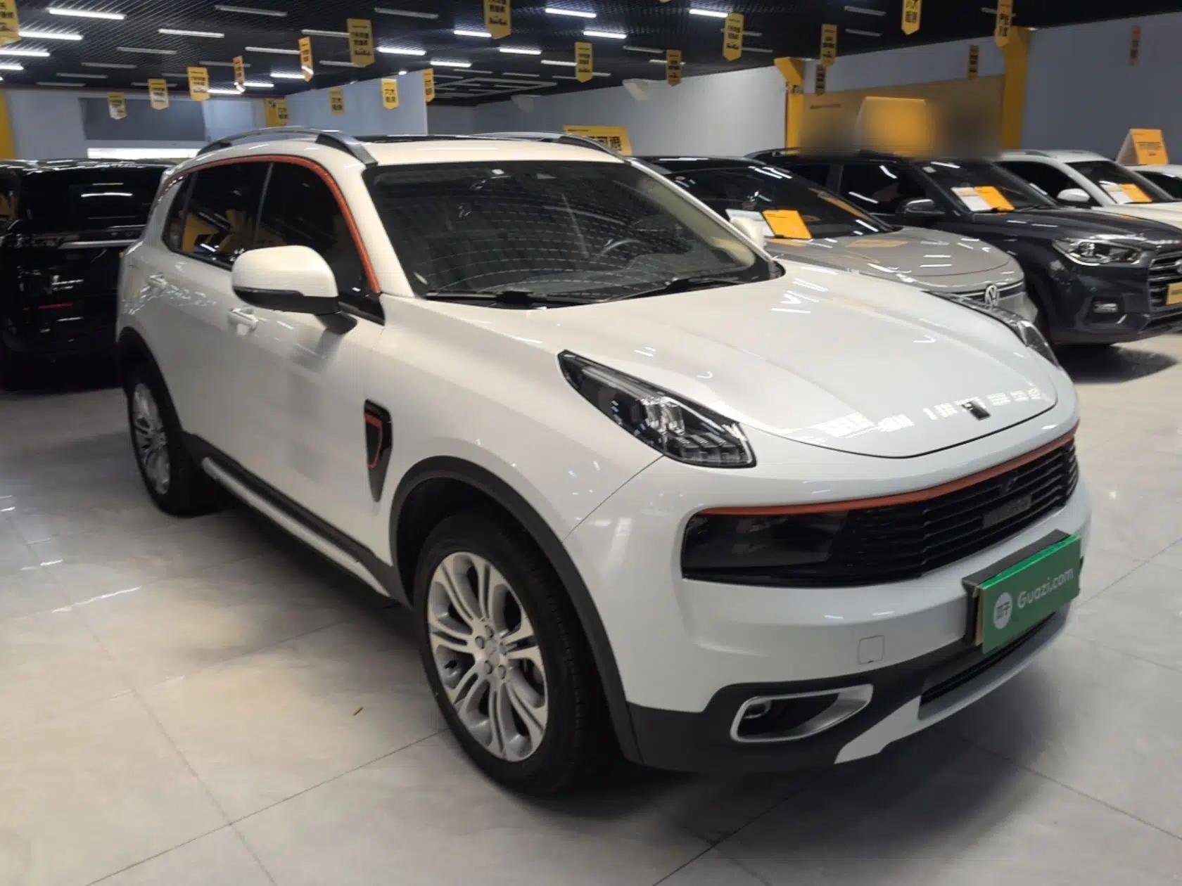 Lynk & Co 01 2019 2.0T Two-Wheel-Drive Pro Version China VI Standard — миниатюра 3