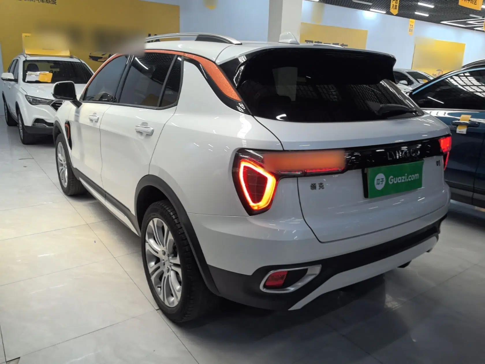 Lynk & Co 01 2019 2.0T Two-Wheel-Drive Pro Version China VI Standard — миниатюра 4