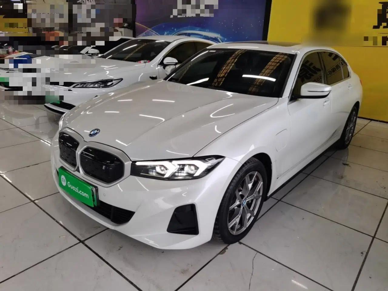 BMW i3 2024 eDrive 35 L — миниатюра 1
