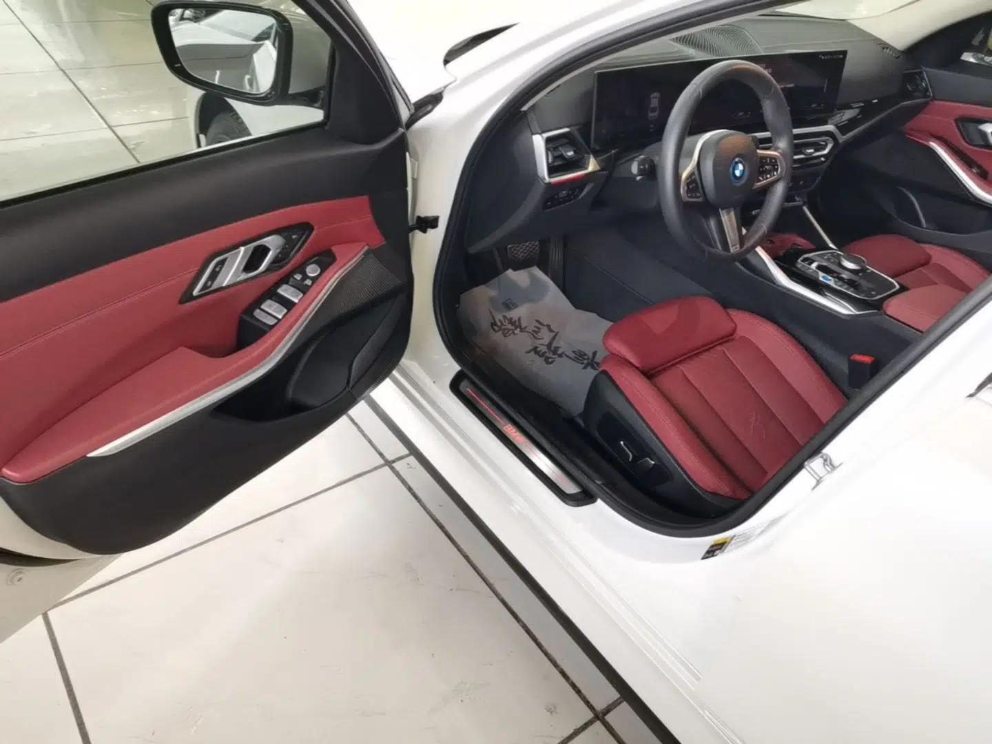 BMW i3 2024 eDrive 35 L — миниатюра 18