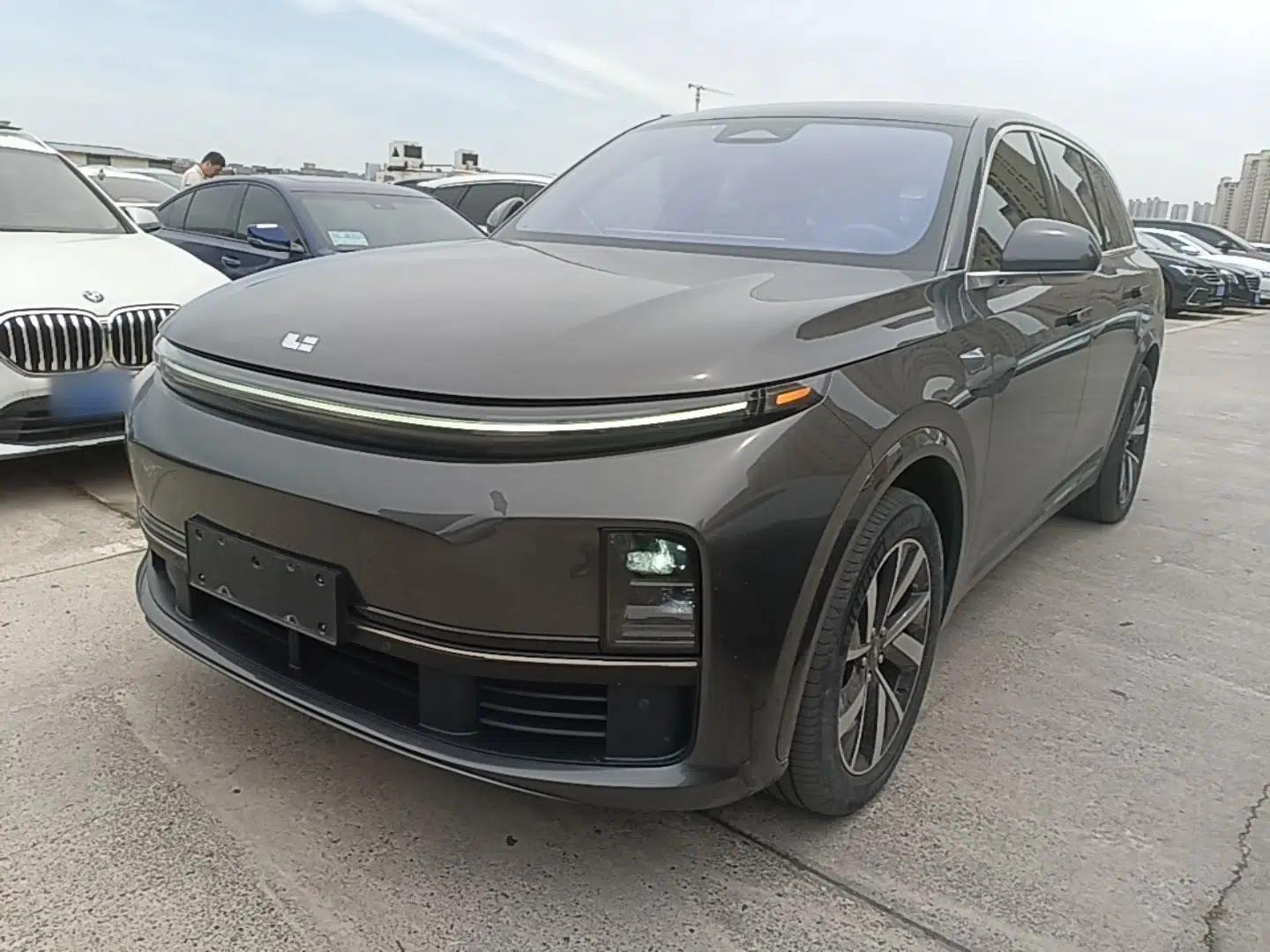 Li Auto L7 2023 Air model — миниатюра 1