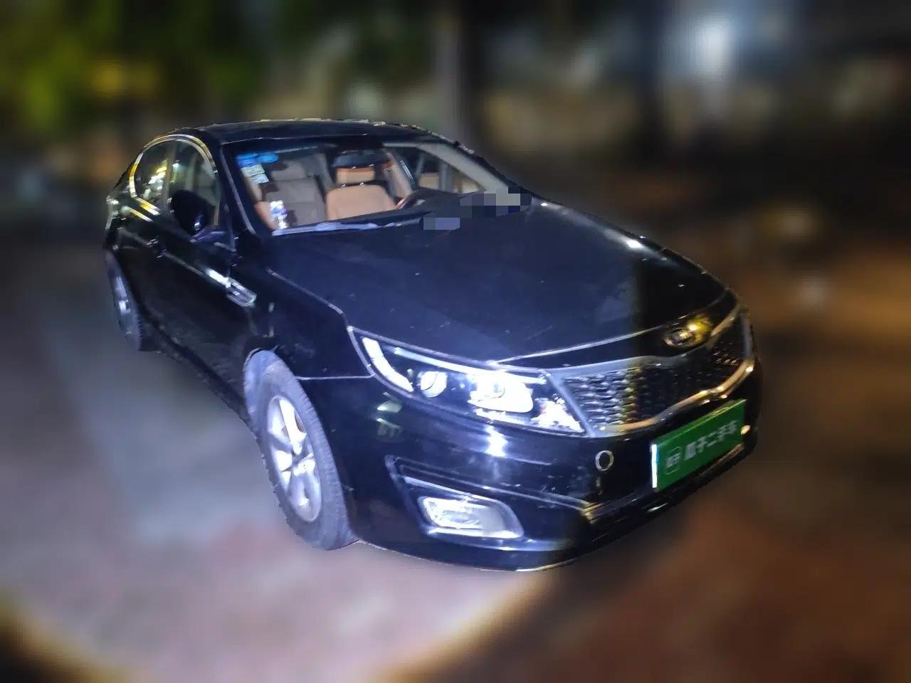 Kia K5 2015 2.0L Automatic GL — миниатюра 3
