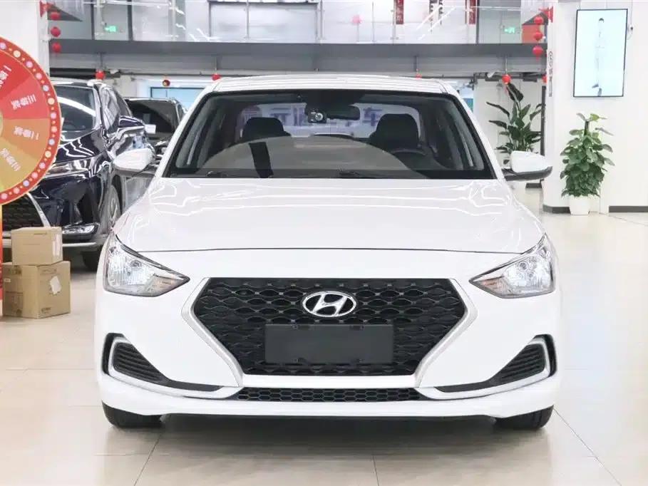 Hyundai Elantra 2020 1.6L Automatic GL Edition — миниатюра 2
