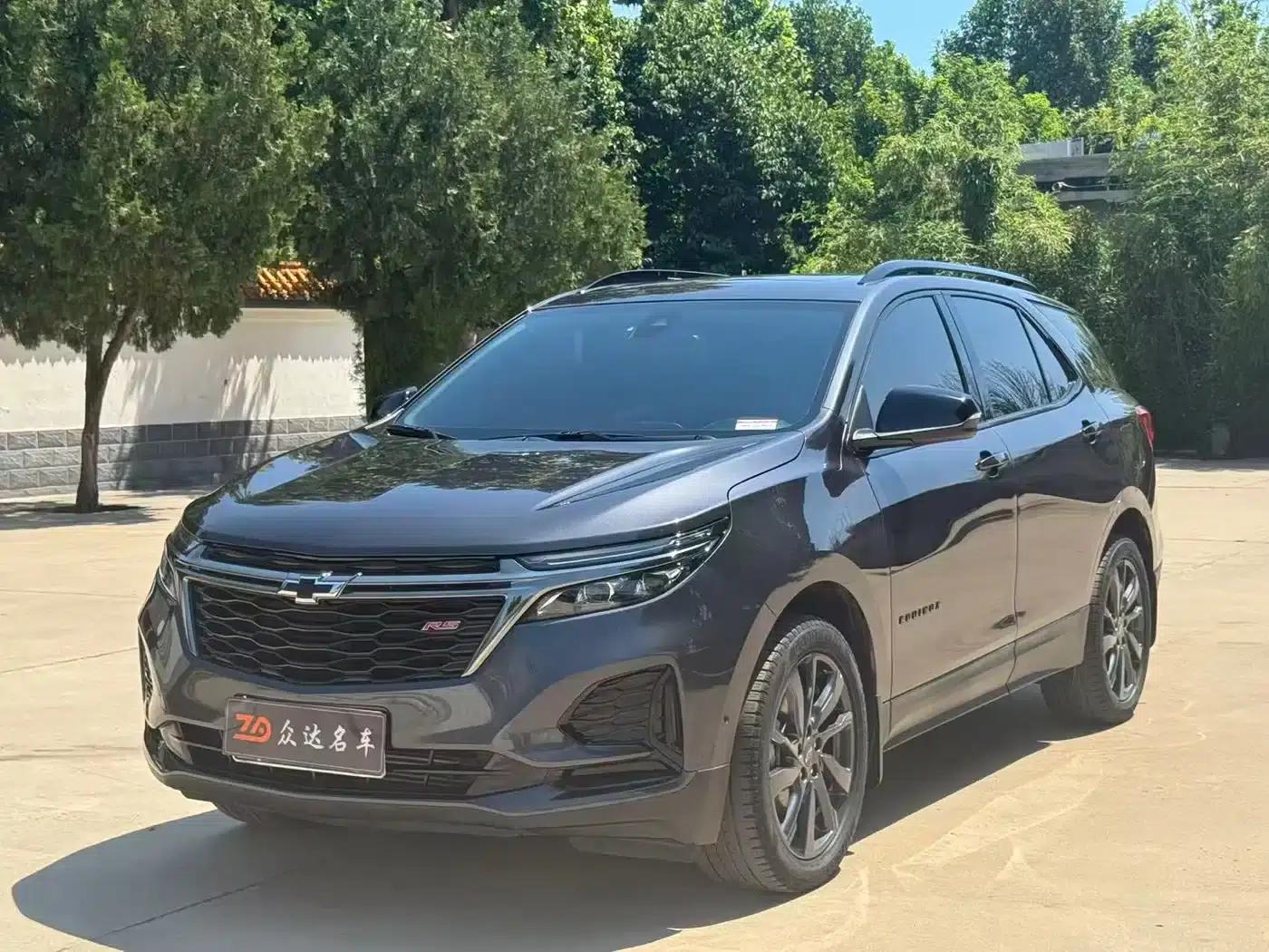 2022 Chevrolet Equinox Mild Hybrid 550T RS AWD Intelligent Defender Edition — миниатюра 1