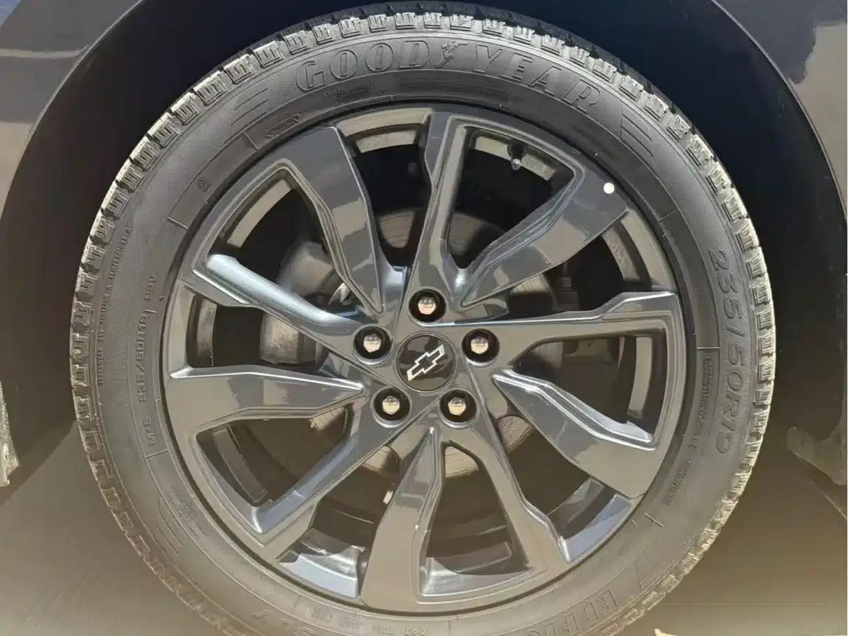 2022 Chevrolet Equinox Mild Hybrid 550T RS AWD Intelligent Defender Edition — миниатюра 12