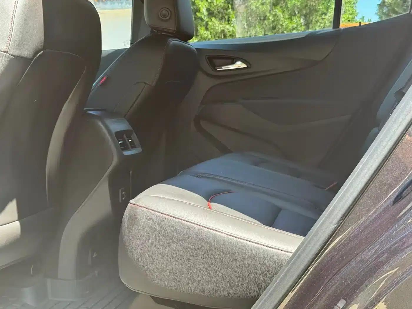 2022 Chevrolet Equinox Mild Hybrid 550T RS AWD Intelligent Defender Edition — миниатюра 7
